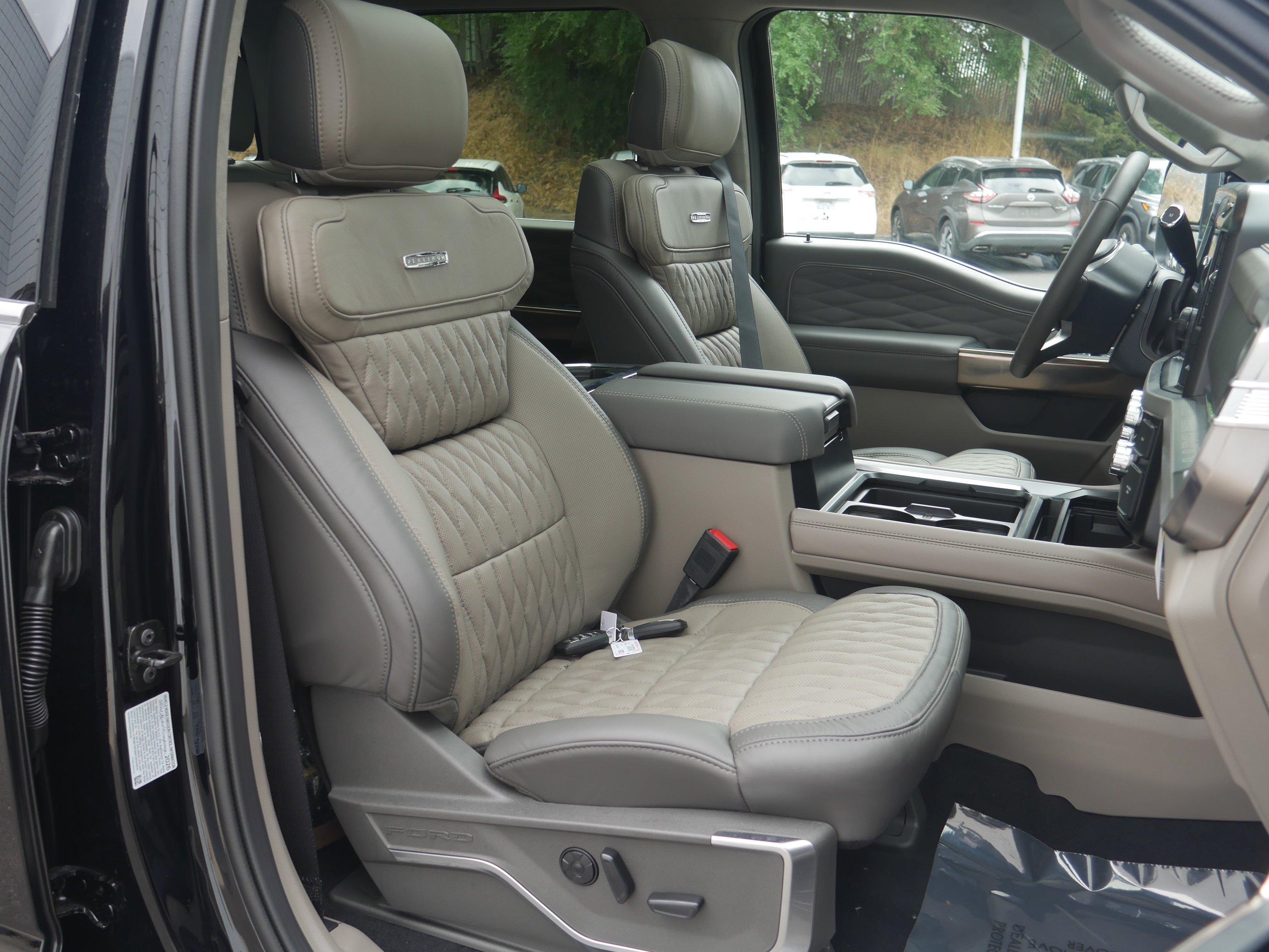 New 2026 Agate Black Metallic Ford F-350® Platinum® image 34