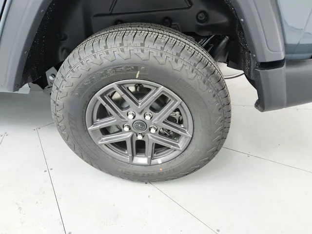 New 2026 Anvil Clear-Coat Exterior Paint Jeep Sport image 37