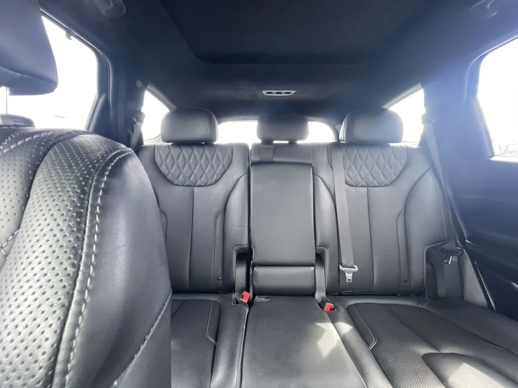 Used 2023 Black Hyundai Calligraphy image 13