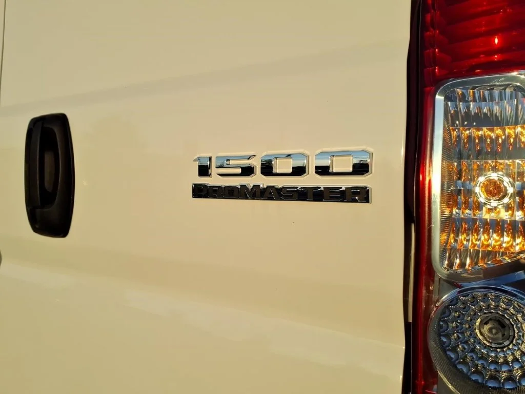 Used 2025 White Ram Base image 10