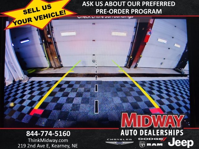 Used 2025 Gray Jeep Altitude X image 19