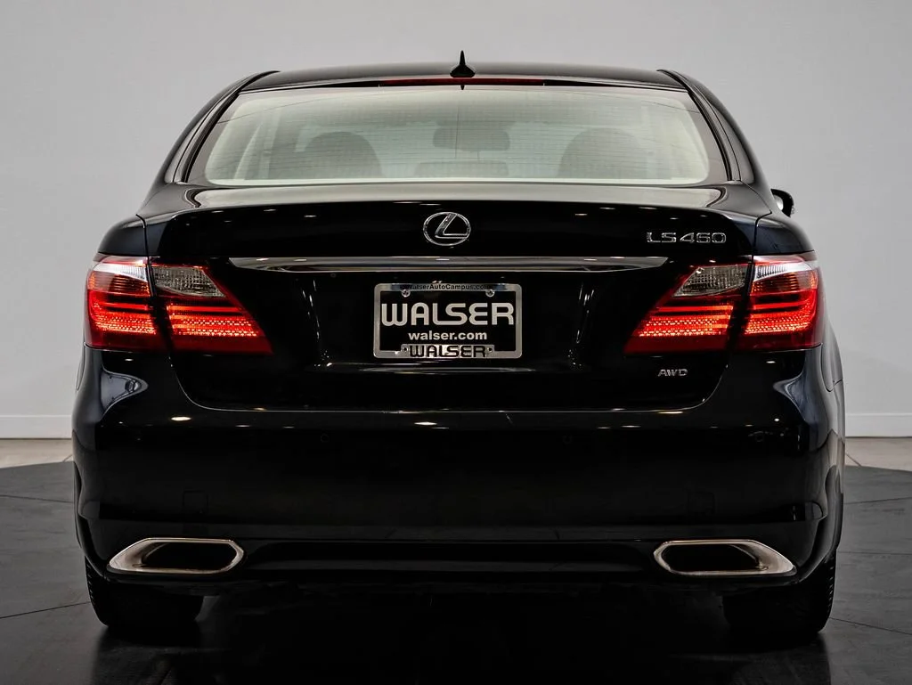 Used 2011 Obsidian Lexus 460 image 7