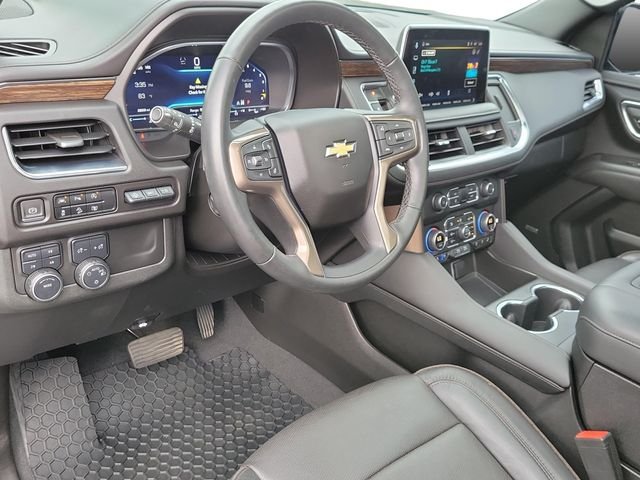 Used 2023 Black Chevrolet High Country image 6