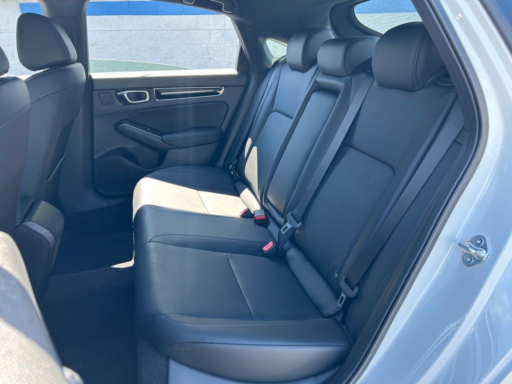 2026 Honda Civic Hatchback Sport Touring - Photo 19