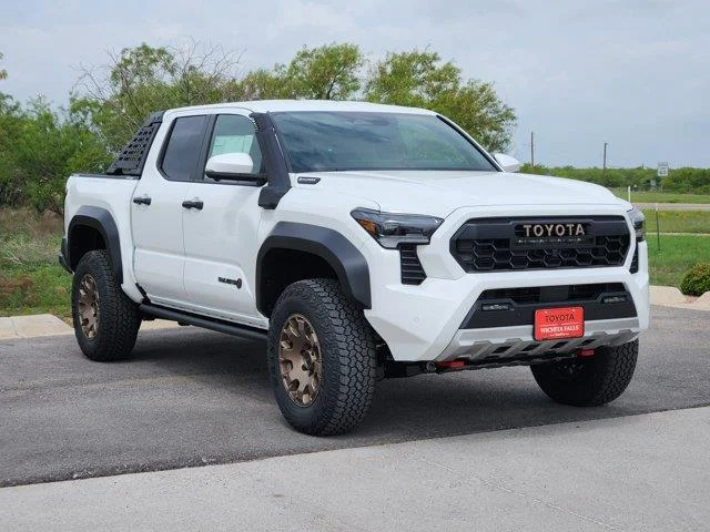 New 2026 White Toyota Trailhunter 4x4 Double Cab 5 ft. box image 2