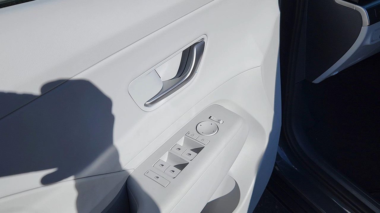 New 2026 Ecotronic Gray Pearl Hyundai SEL Premium AWD image 7