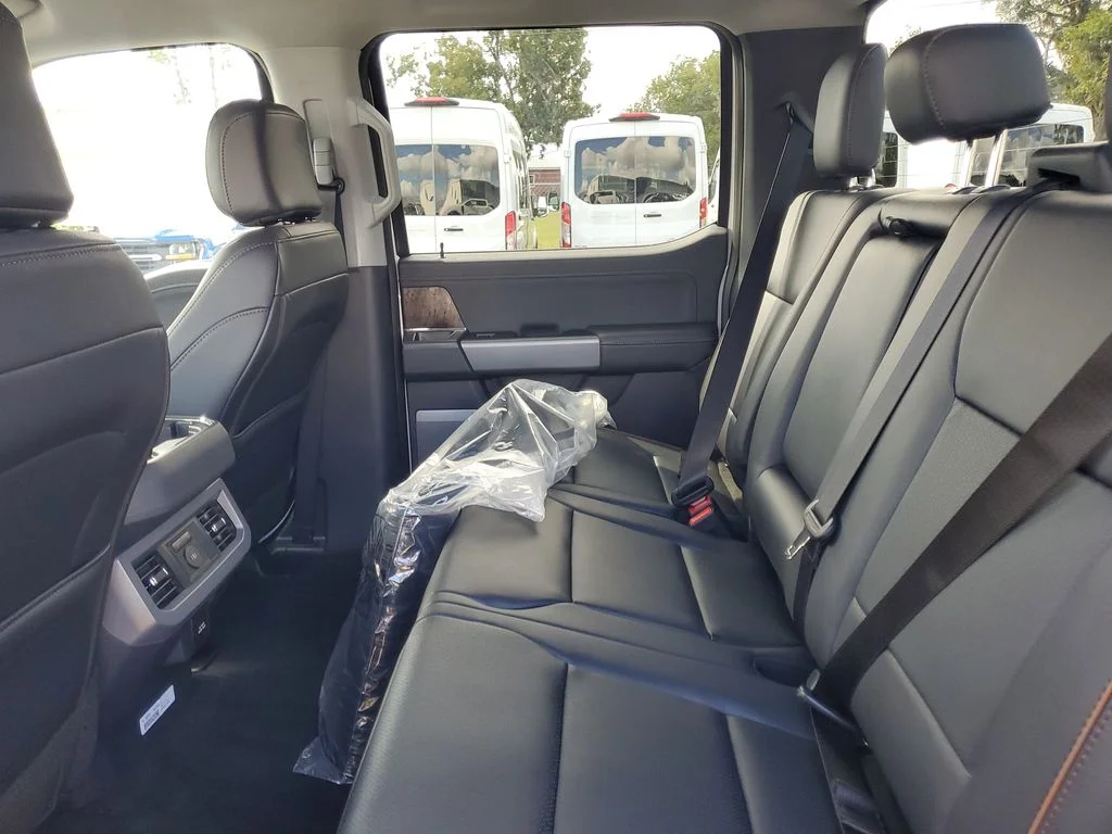 2026 Ford F-350 Super Duty Lariat - Photo 26