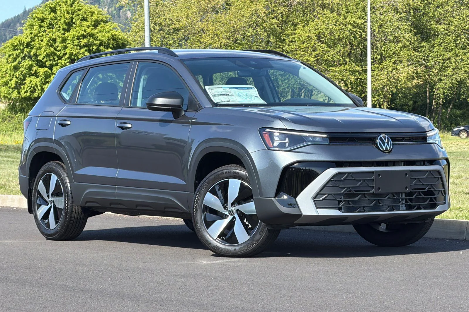 2026 Volkswagen Taos 1.5T S 4Motion's photo