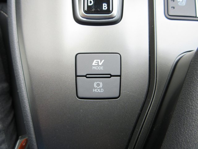 New 2026 Ultra White Lexus 300h Premium image 50