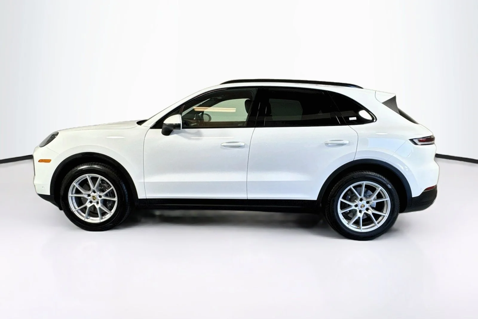 Used 2024 White Porsche  image 8