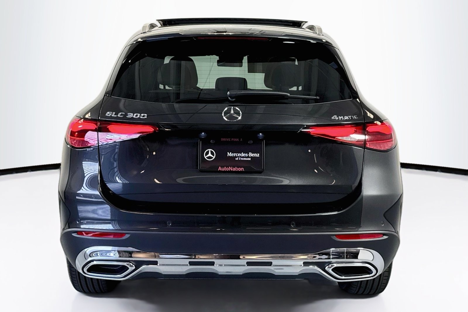 New 2026 Graphite Grey Metallic Mercedes-Benz GLC 300 image 6
