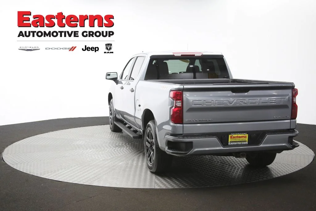 Used 2024 Gray Chevrolet Custom image 36