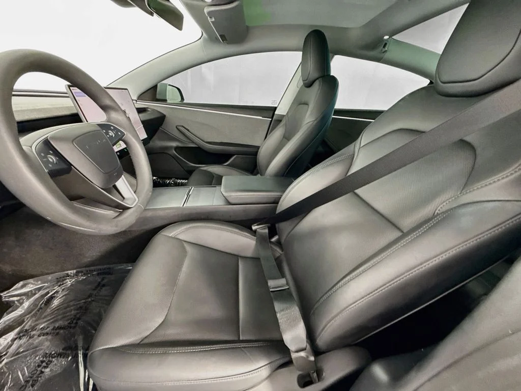 Used 2025 White Tesla Long Range image 21