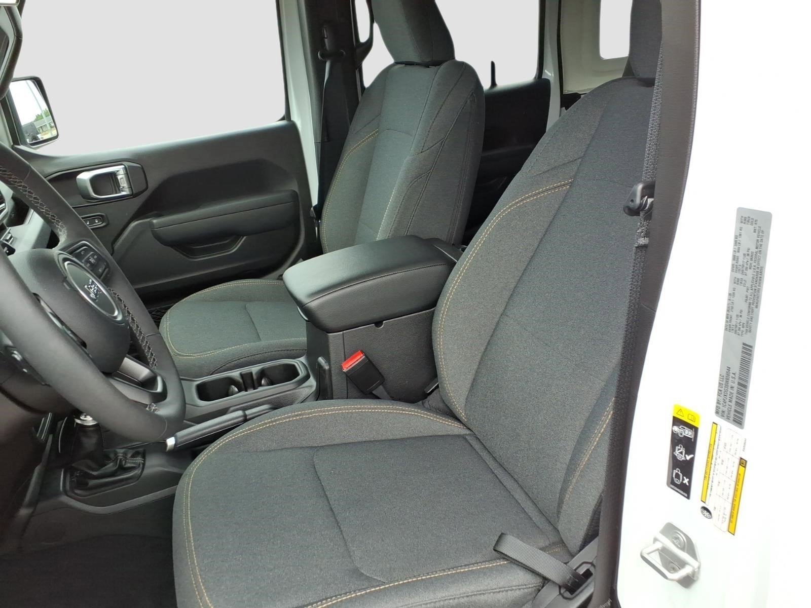 2025 Jeep Wrangler 4-Door Sport S - Photo 13