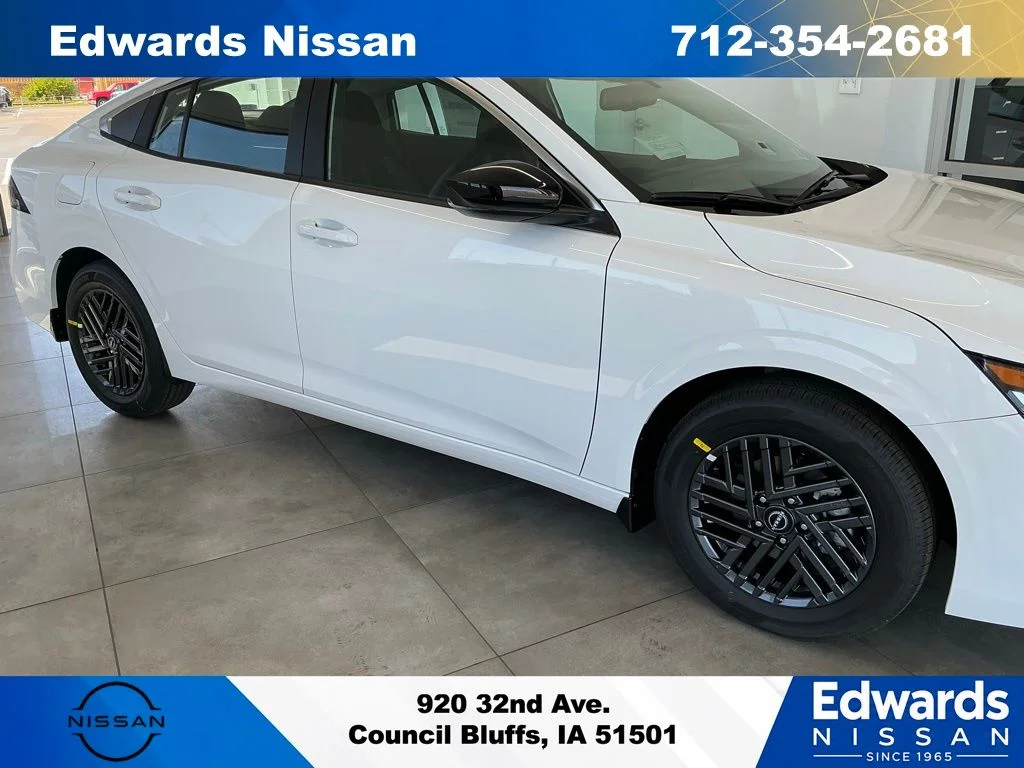 2026 Nissan Sentra SV CVT's photo