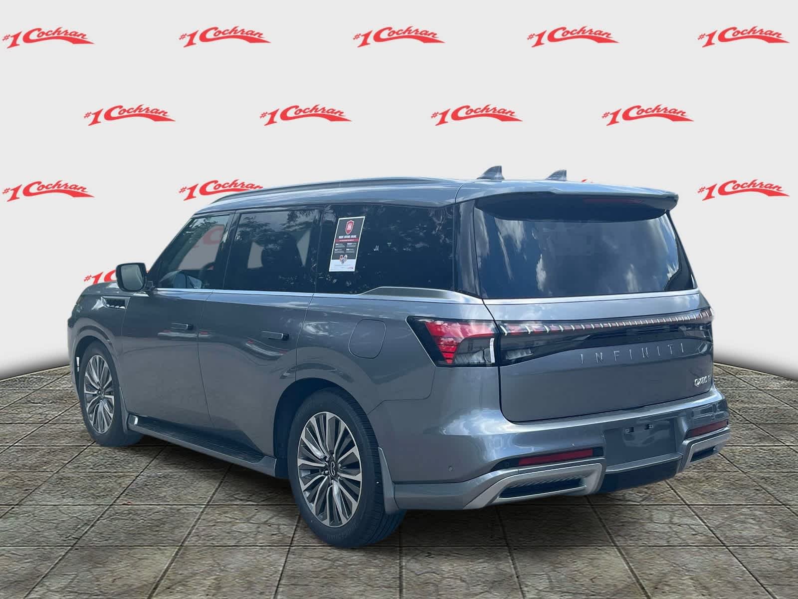 New 2027 Radiant White INFINITI LUXE image 9