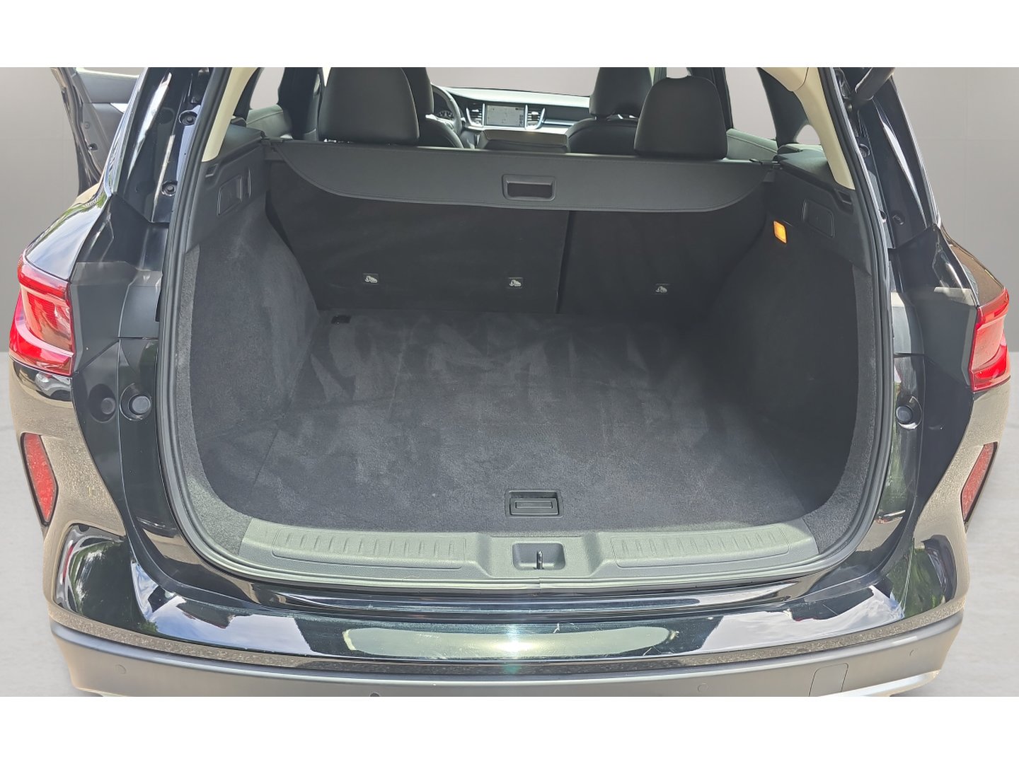 Used 2022 Black INFINITI ESSENTIAL AWD image 27