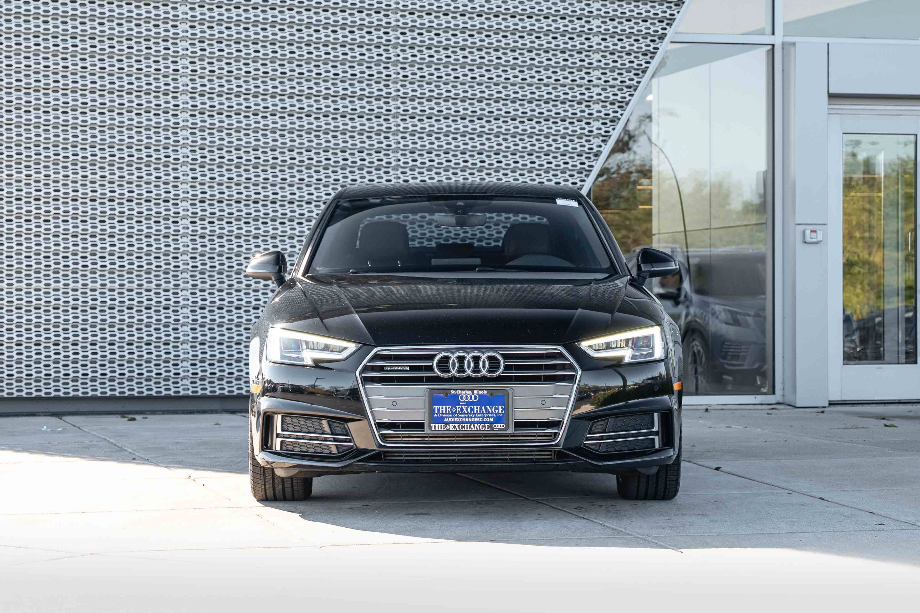 Used 2018 Mythos Black Metallic Audi Tech Premium Plus image 30