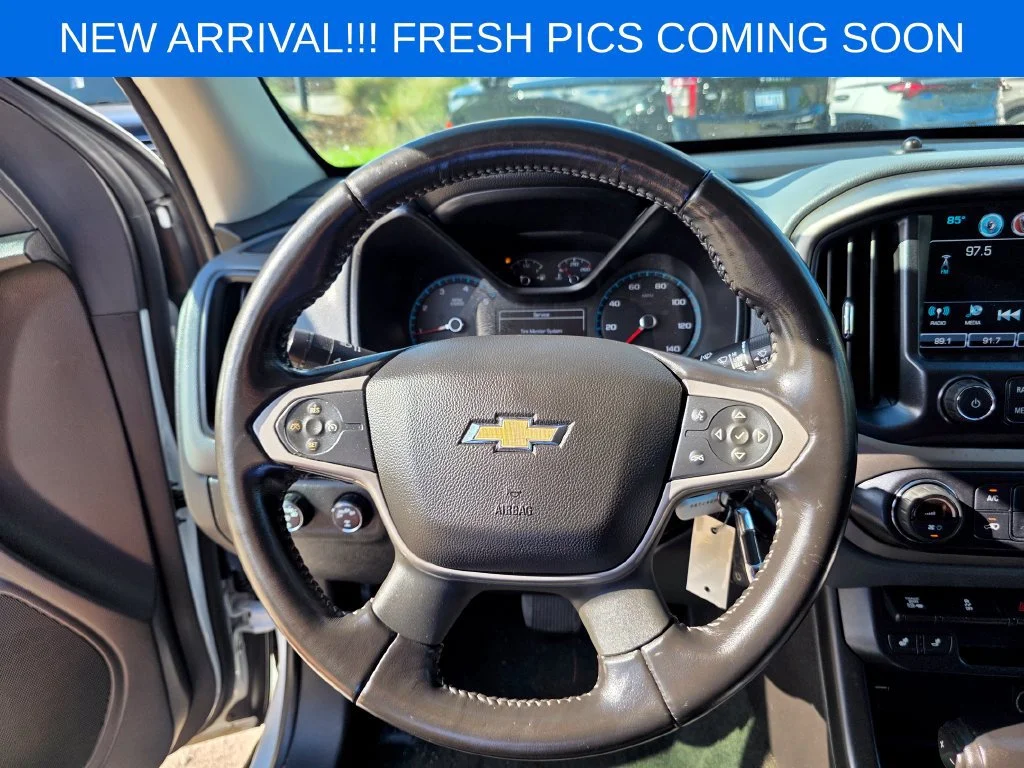 Used 2018 SUMMIT WHITE Chevrolet 4WD Z71 image 11
