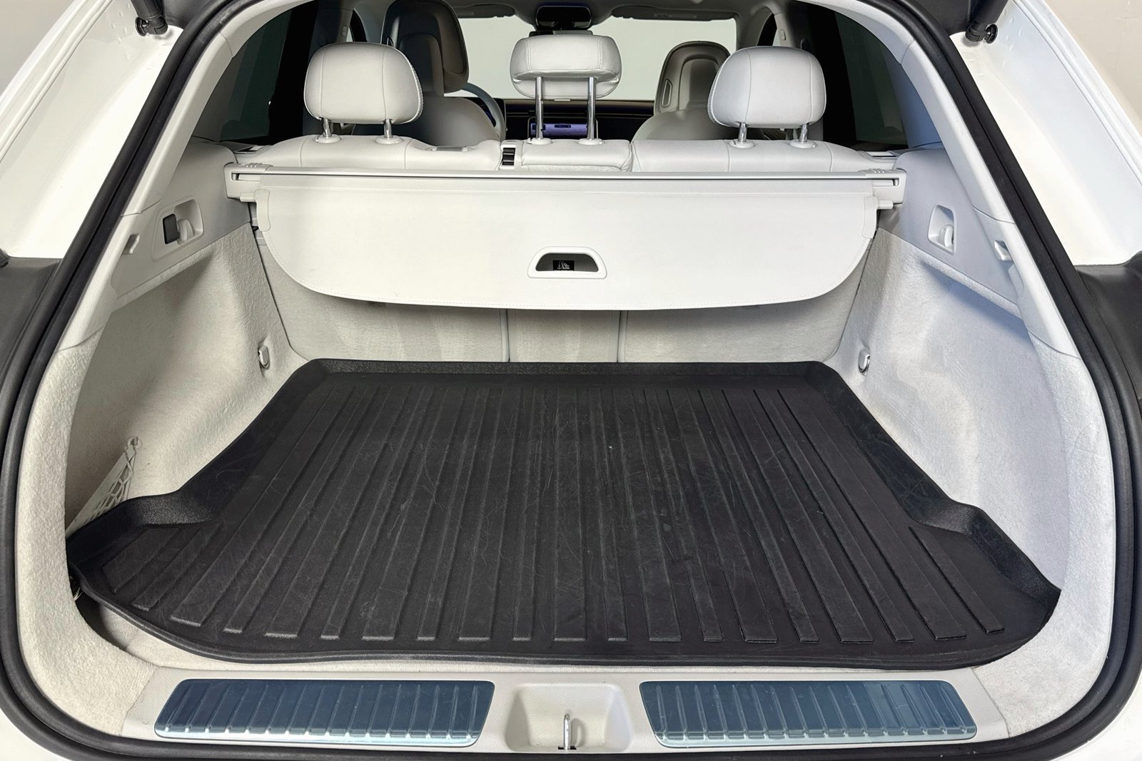 Certified Used 2023 Polar White Mercedes-Benz EQE 350 image 25