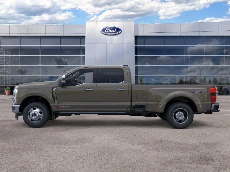 New 2026 Marsh Gray Ford King Ranch image 3