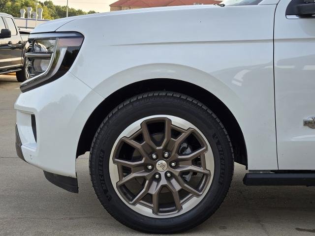 New 2026 Star White Metallic Tri-Coat Ford MAX King Ranch® image 29