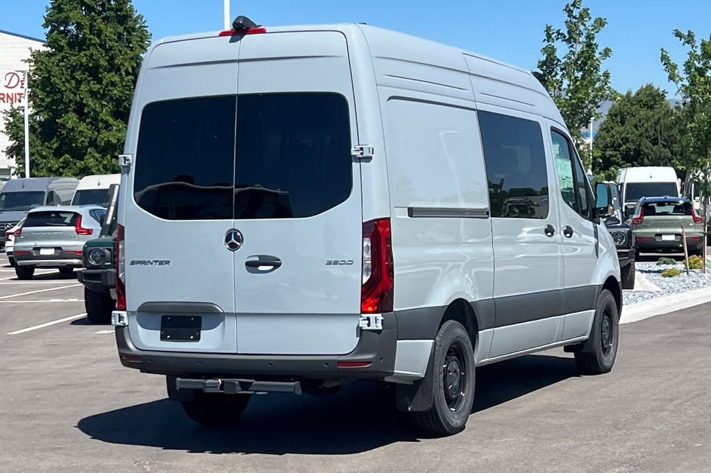 Used 2024 Silver Mercedes-Benz Cargo 144 WB image 5