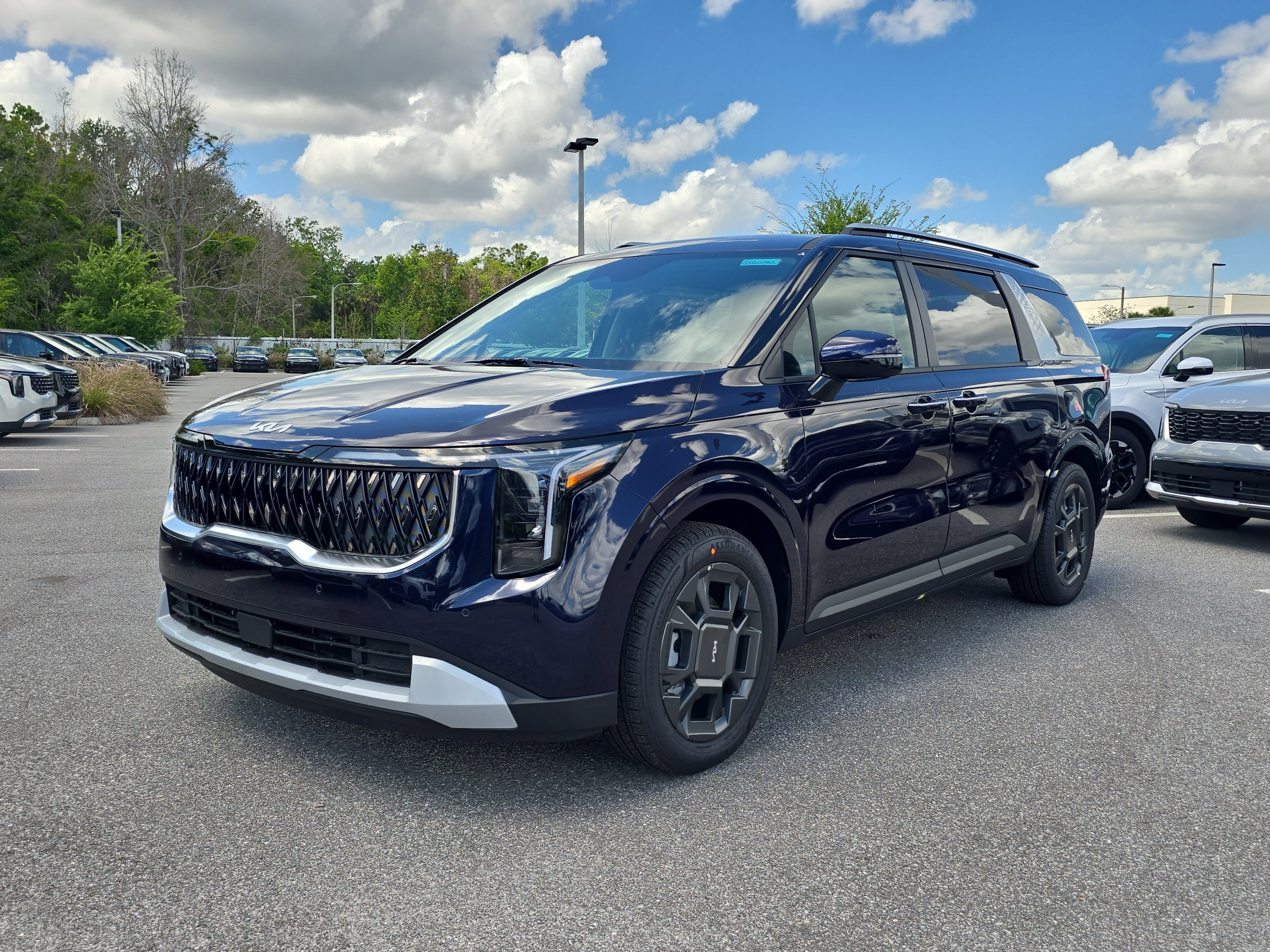 New 2026 Deep Chroma Blue Kia EX image 4
