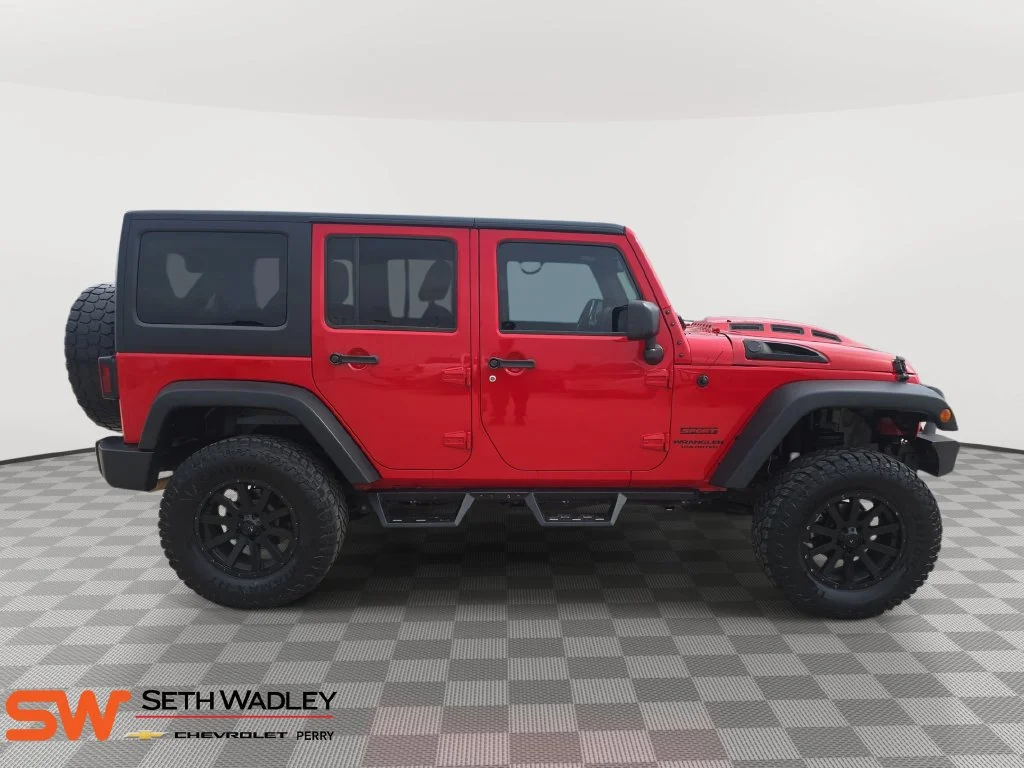 Used 2015 Red Jeep Sport image 8