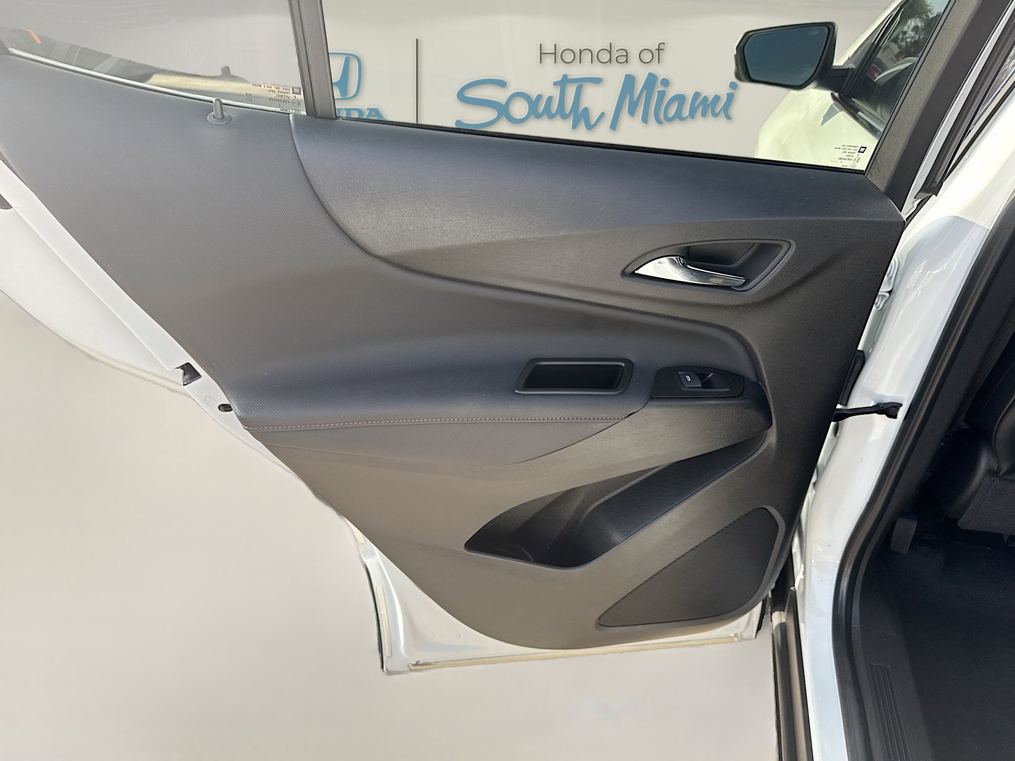 2022 Chevrolet Equinox RS - Photo 25