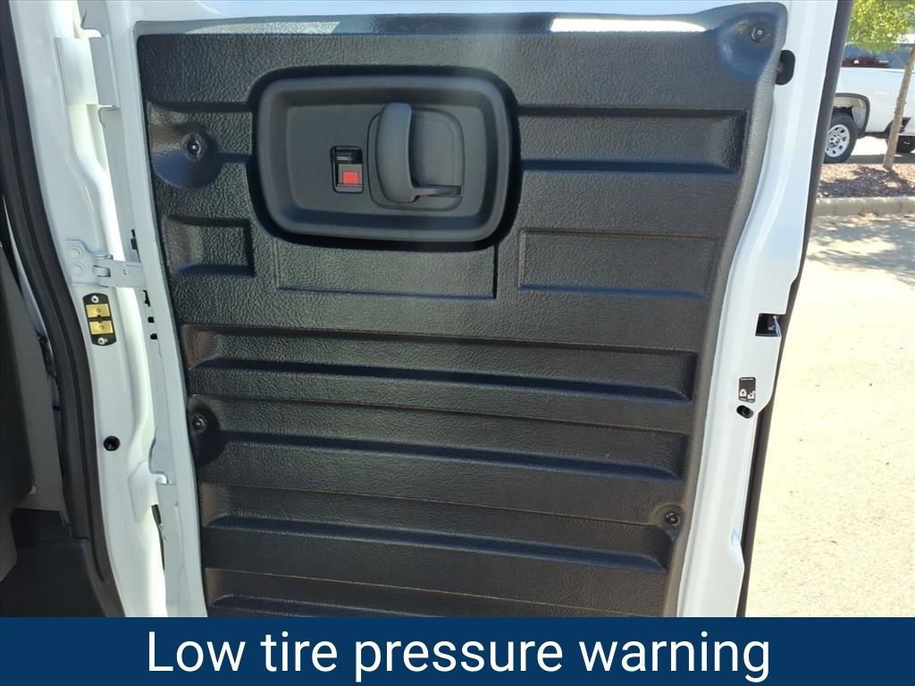 2025 Chevrolet Express Cargo Work Van - Photo 26