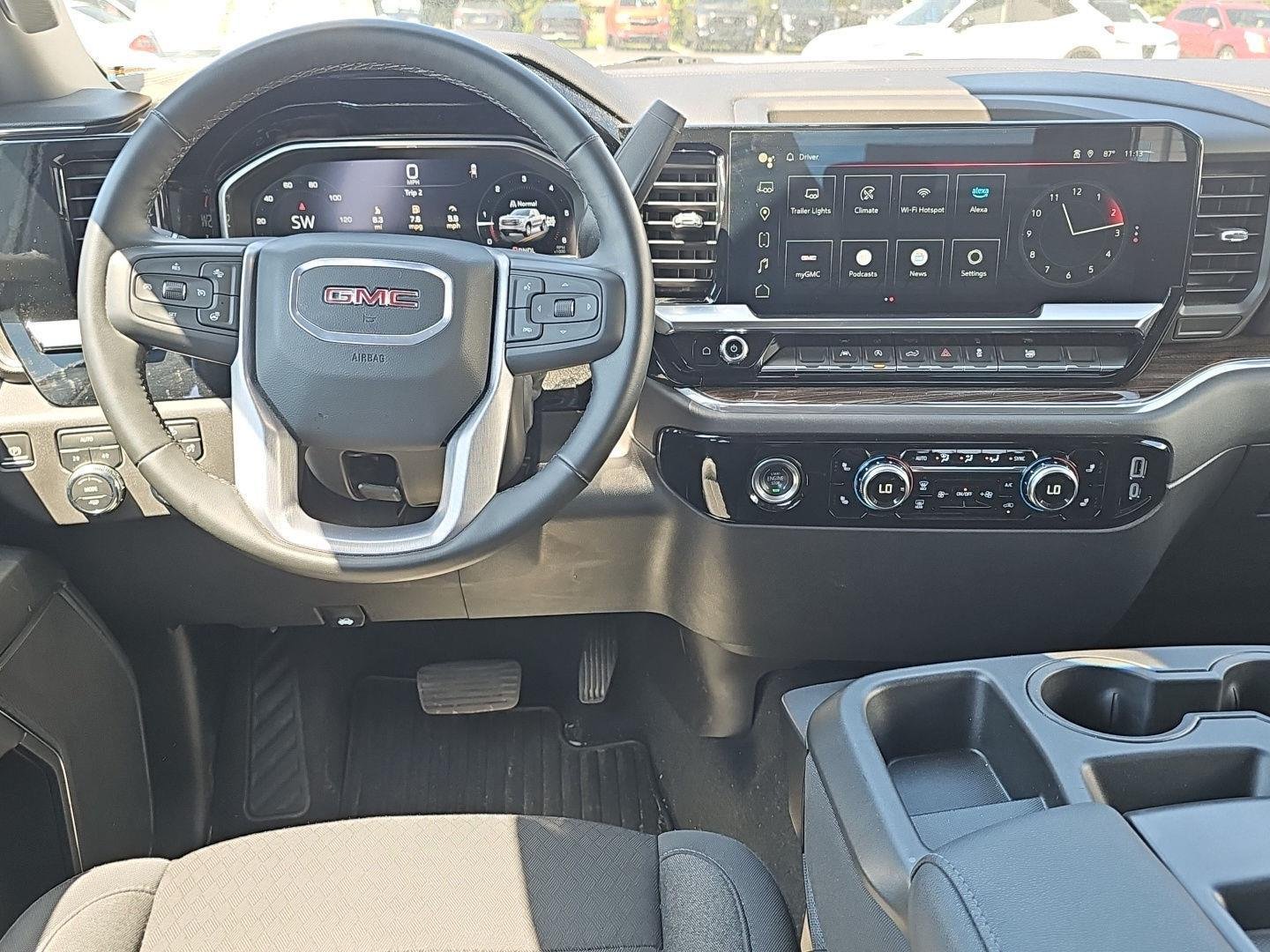 Used 2024 Summit White GMC Elevation image 14