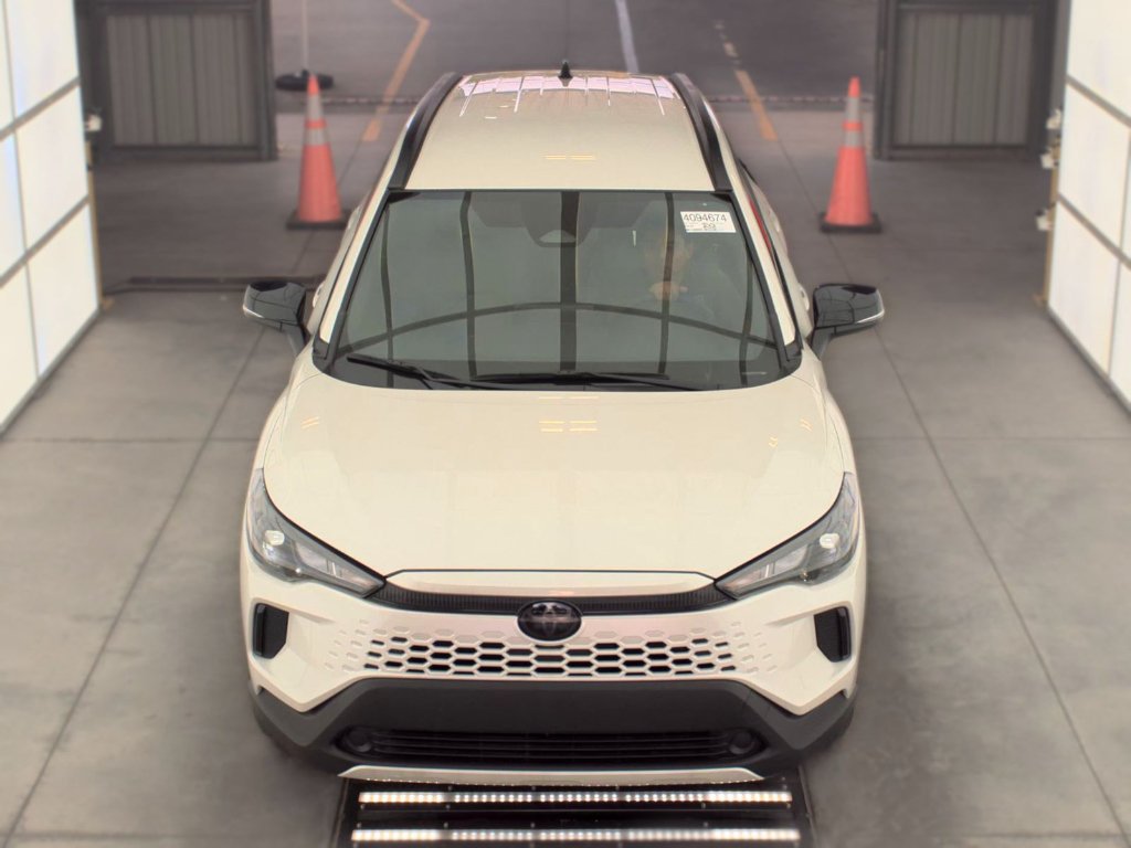 Used 2026 Wind Chill Pearl Toyota Hybrid SE image 3