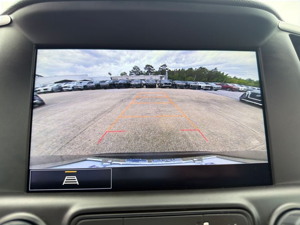 Used 2024 Black GMC SLT image 23