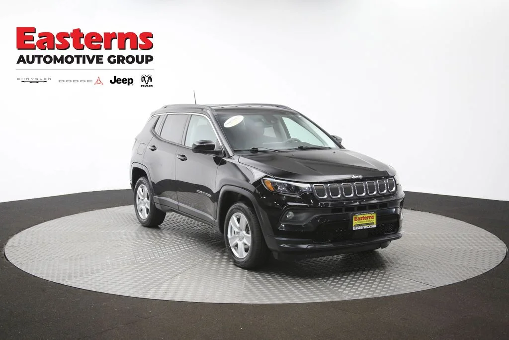 Certified Used 2022 Black Jeep Latitude image 49