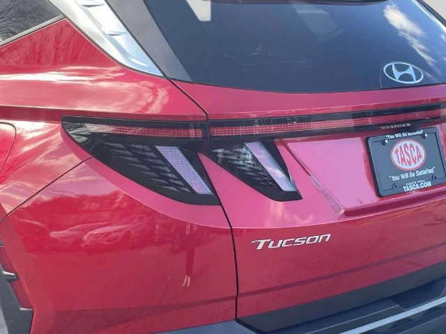 Used 2023 Red Hyundai SEL image 10