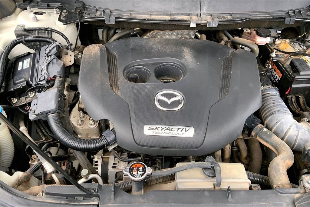 Used 2016 Snowflake White Pearl Mica Mazda Touring image 32