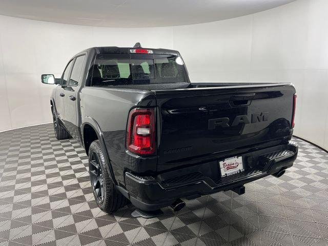 New 2026 Diamond Black Crystal Pearl-Coat Exterior Paint RAM LARAMIE image 32