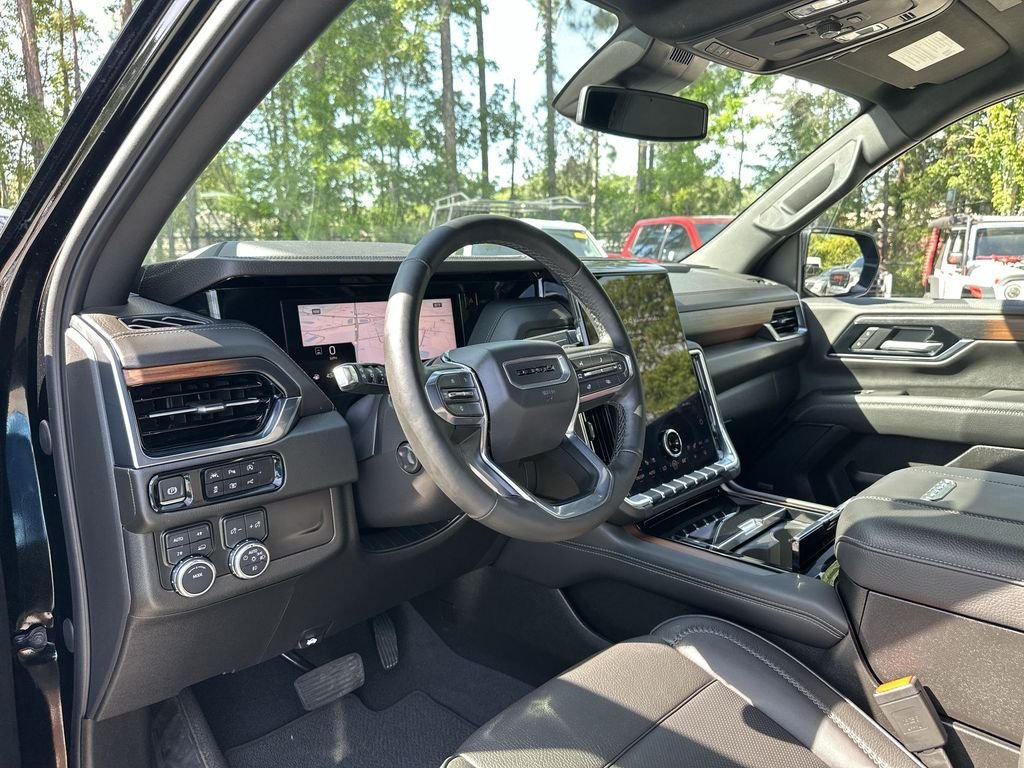 Certified Used 2025 Onyx Black GMC Denali image 10