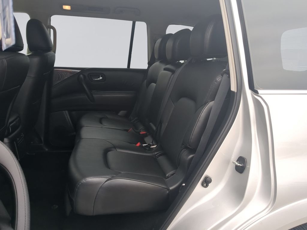 2022 Nissan Armada SV - Photo 18