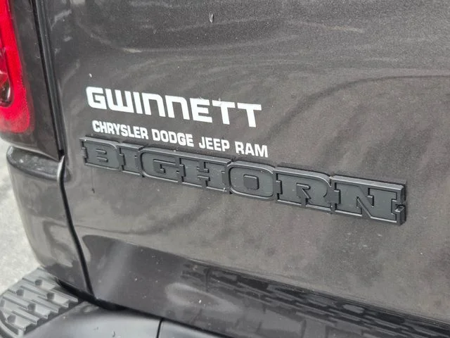 New 2026 Granite Crystal Metallic Clear-Coat Exterior Paint RAM Laramie image 28