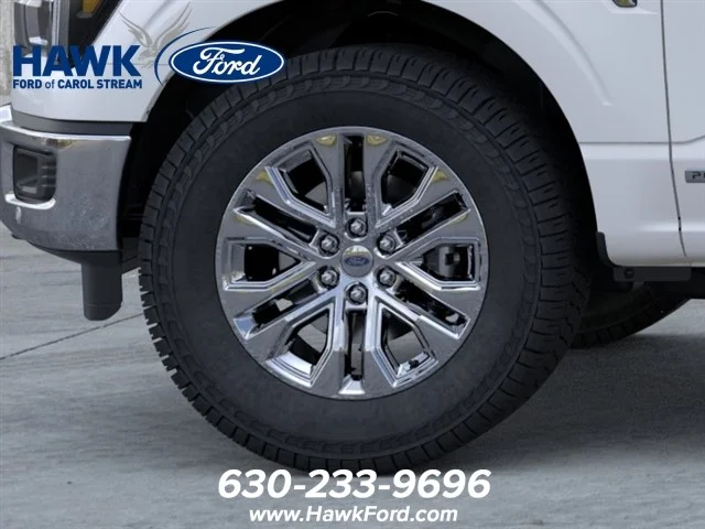 New 2025 Star White Metallic Tri-Coat Ford Lariat® image 19