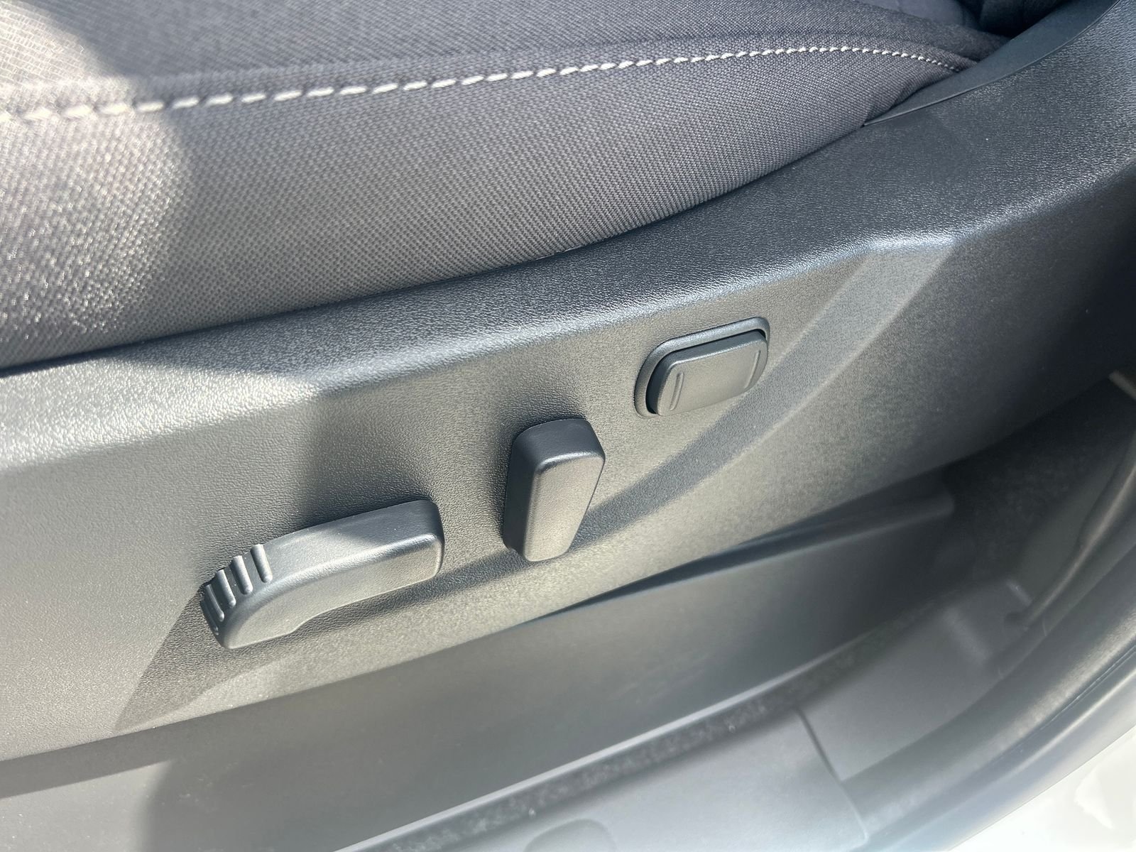 New 2026 Nissan Frontier SV 4D Crew Cab