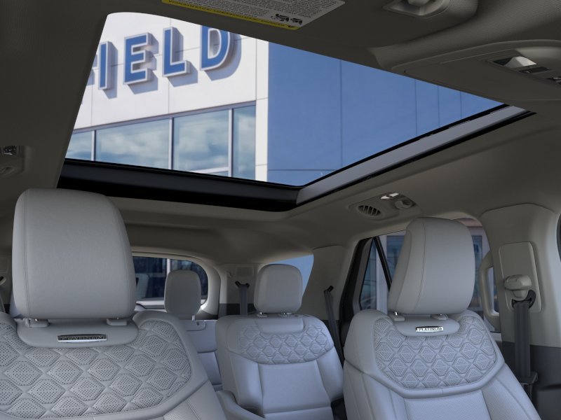 New 2026 Space White Metallic Ford Platinum™ image 22