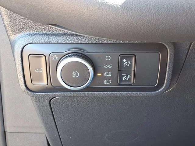 2025 Ford Explorer ST - Photo 13