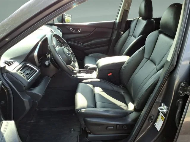 2025 Subaru Ascent Limited - Photo 29