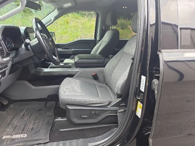 Used 2022 Black Ford XLT image 8