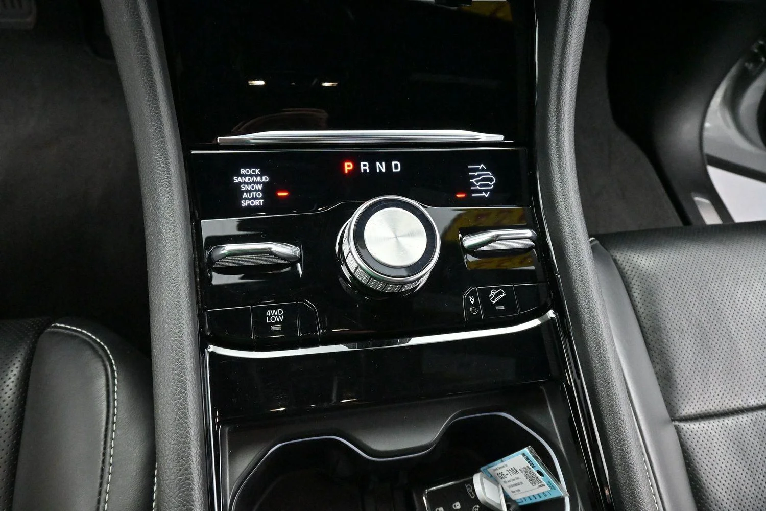 Used 2022 Silver Zynith Jeep Overland image 24