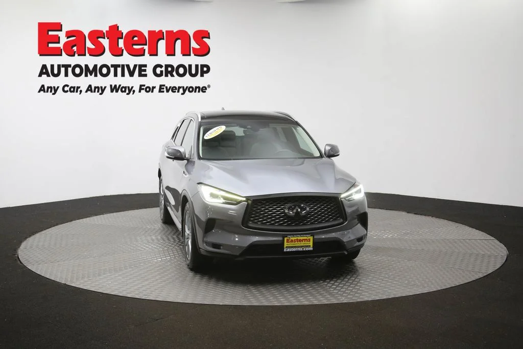 Used 2023 Gray INFINITI LUXE image 54