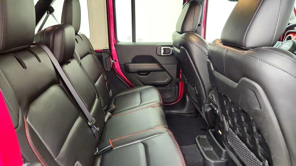 Used 2022 Limited Edition Tuscadero Pearlcoat Jeep Unlimited Rubicon 4x4 w/ Hard Top, Leather Seats & LED Lighting image 24